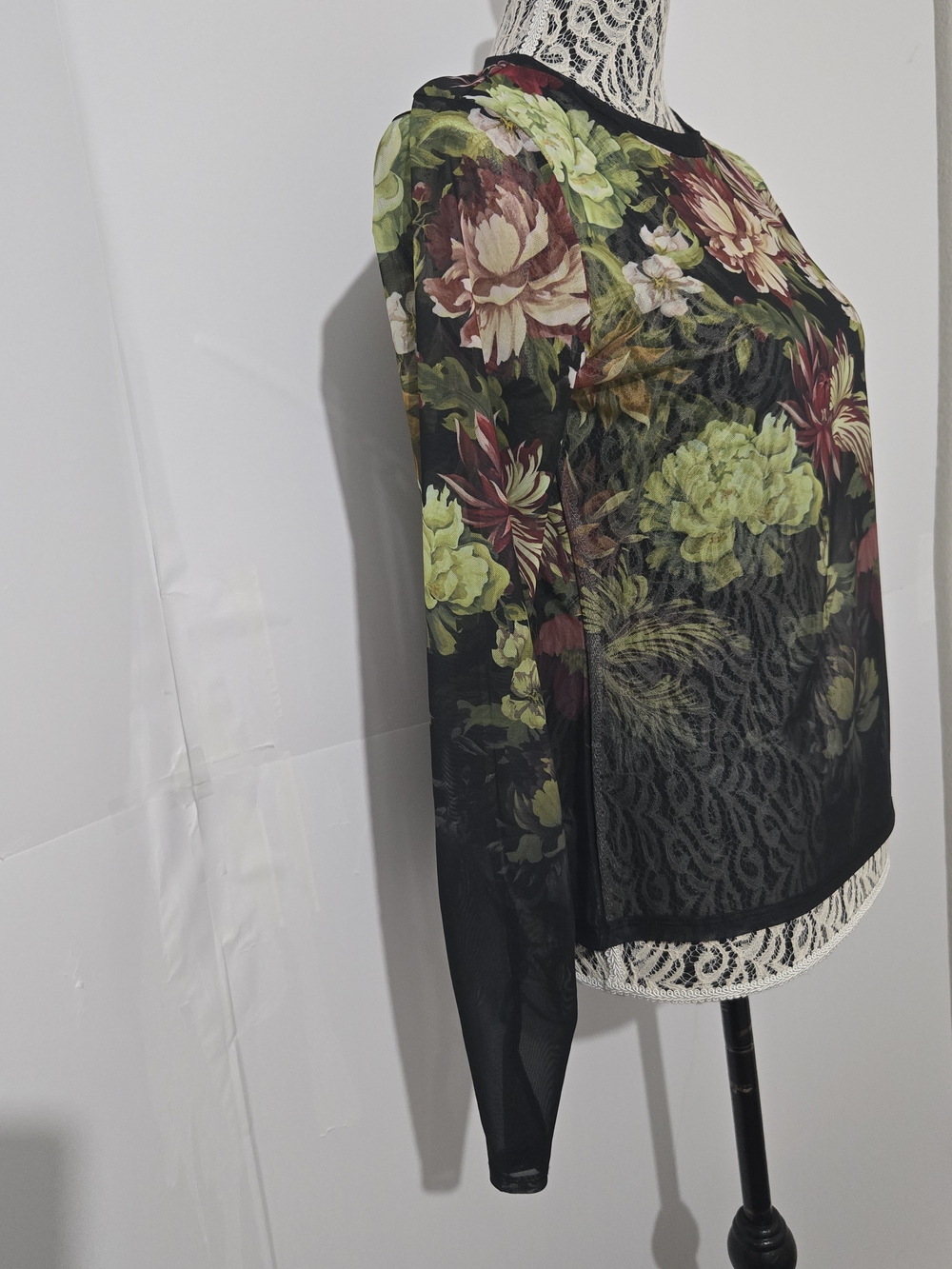 RACHEL Rachel Roy Green Floral Long Sleeve Mesh Top - Picture 3 of 7